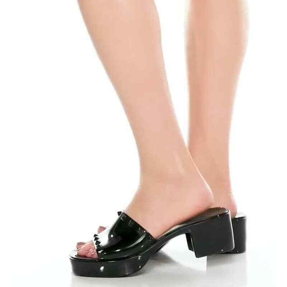 Madden Girl Rubber Sandals NWOT